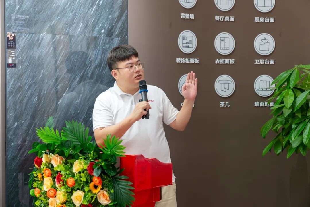 聚勢(shì)共鑒?標(biāo)桿領(lǐng)航 | 強(qiáng)輝2025區(qū)域培訓(xùn)峰會(huì)暨美學(xué)賦能行動(dòng)貴陽(yáng)站順利結(jié)束！(圖11)